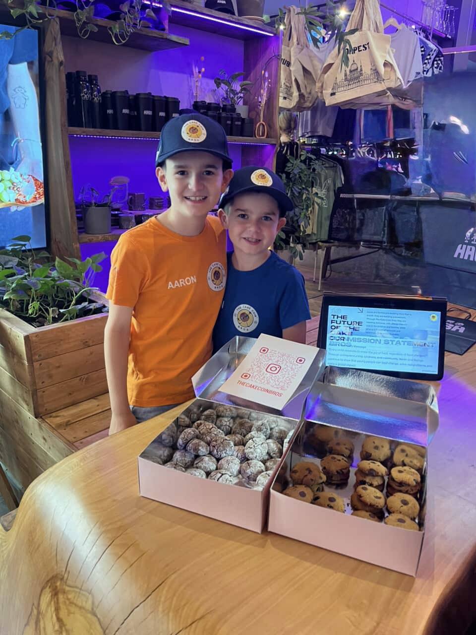 Aaron and Nathan Lederer with their allergy-friendly cookie and pancake gift boxes at HABA Budapest